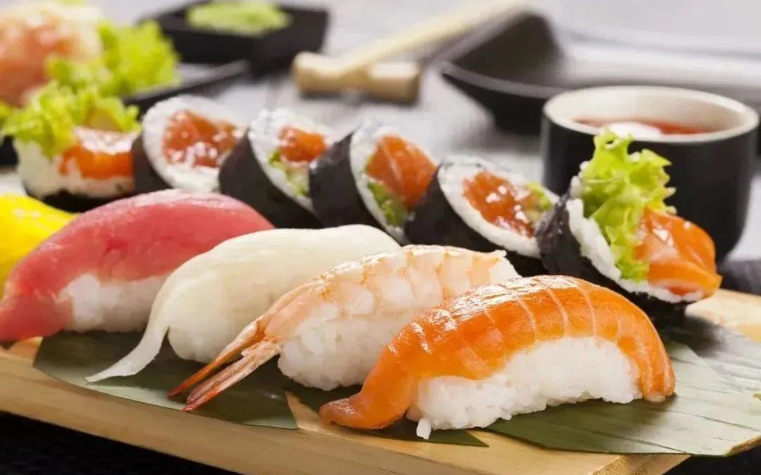 山姆寿司再陷“食安危机”！生食即食冷菜品食材安全该如何保障？